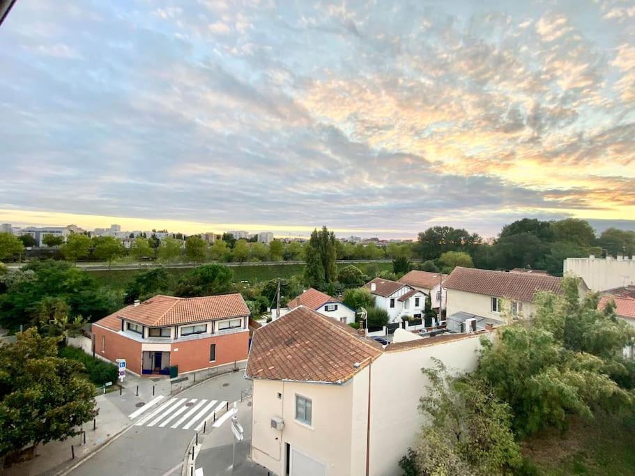 Le Garonne - Appartement 2 Chambres & Parking Toulouse Exteriör bild